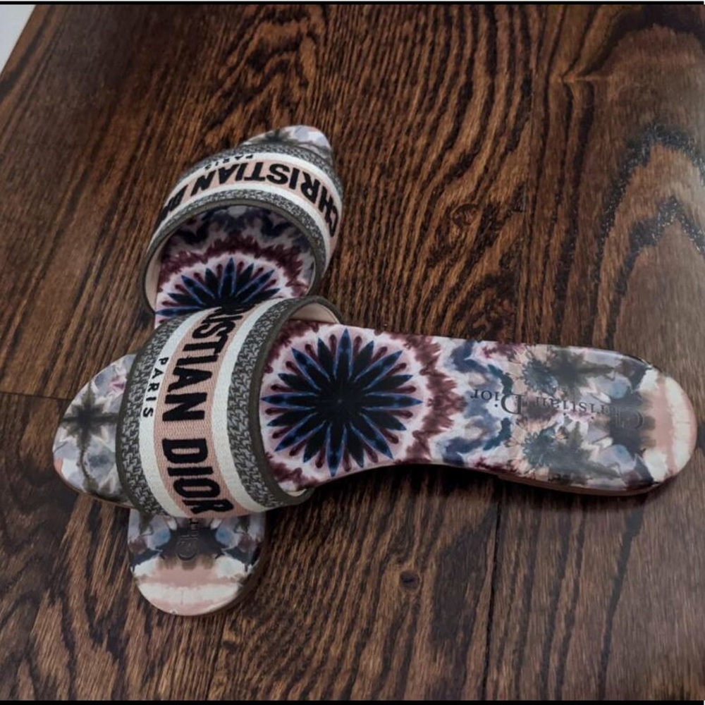 Christian Dior Dway Slides